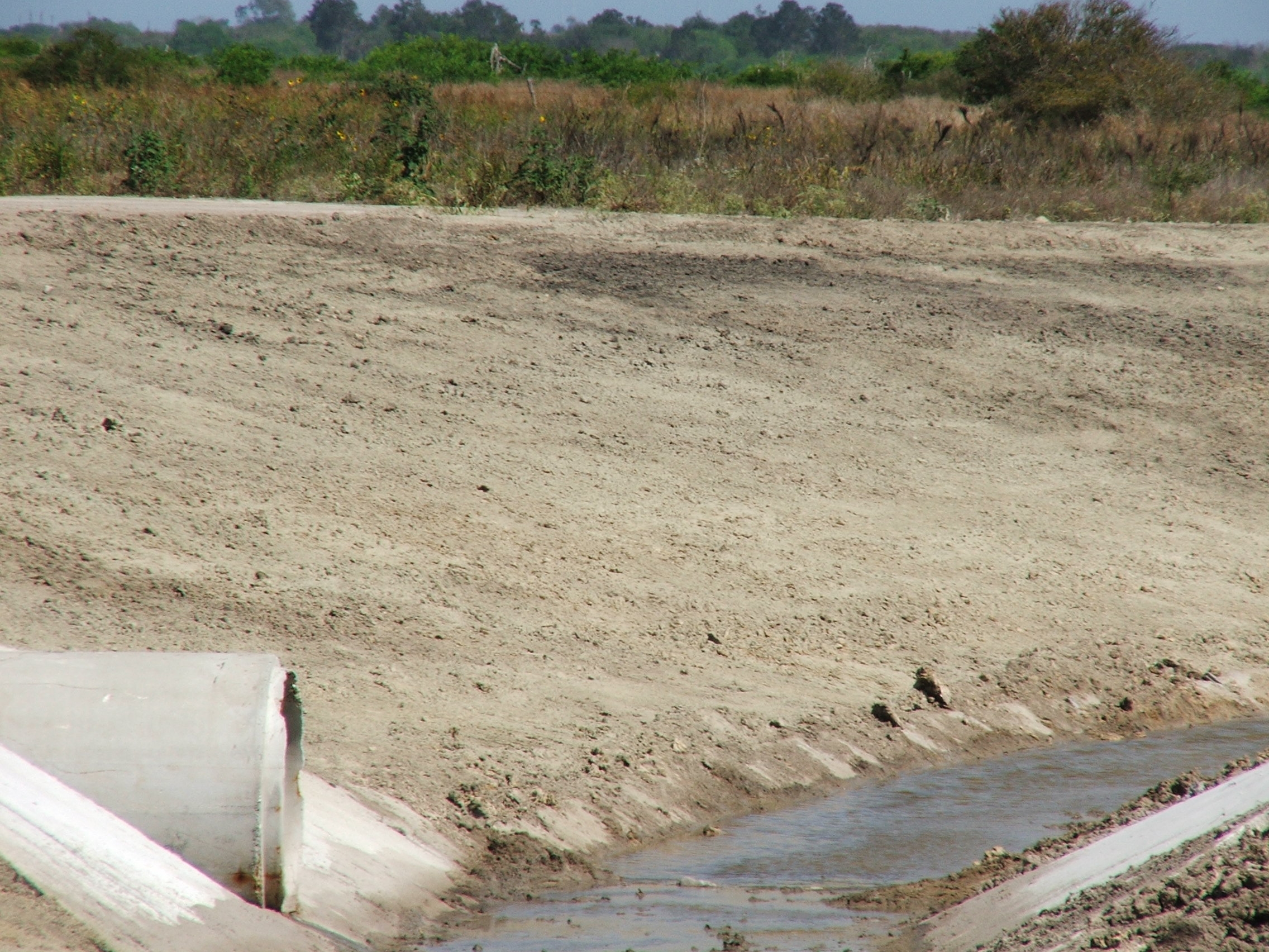 Los Vientos Ditch with mulch 6